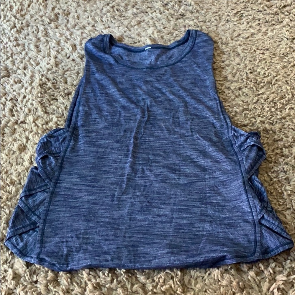 Lululemon muscle tank